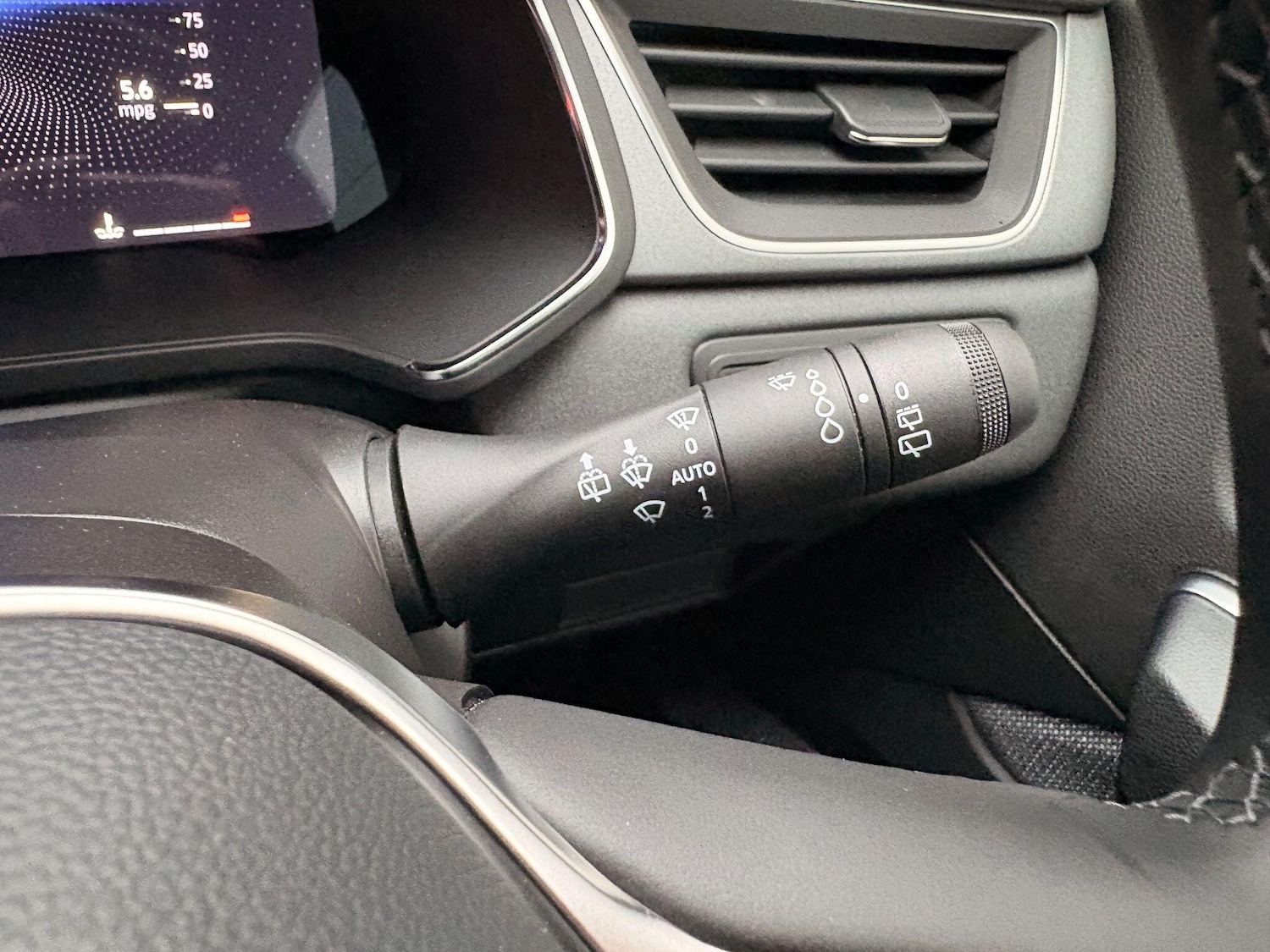 Used Renault Captur 2024 for sale - 76992893: Photo 20