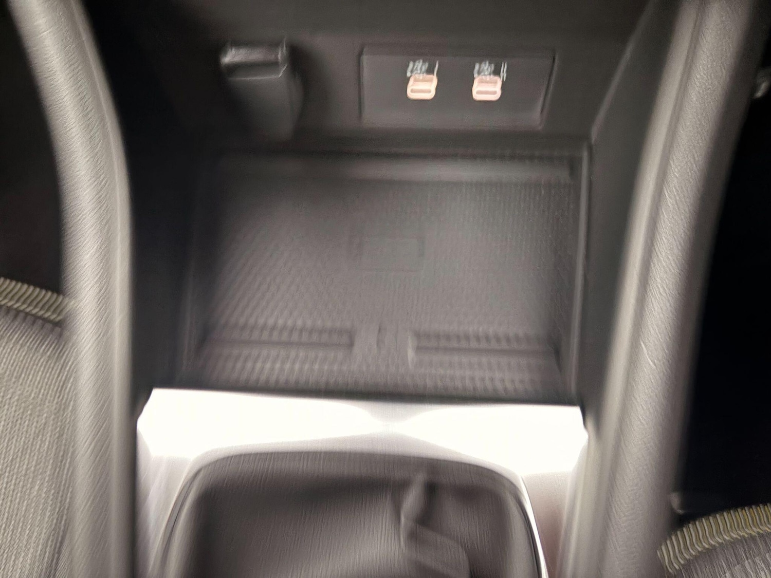 Used Renault Captur 2024 for sale - 76992893: Photo 24