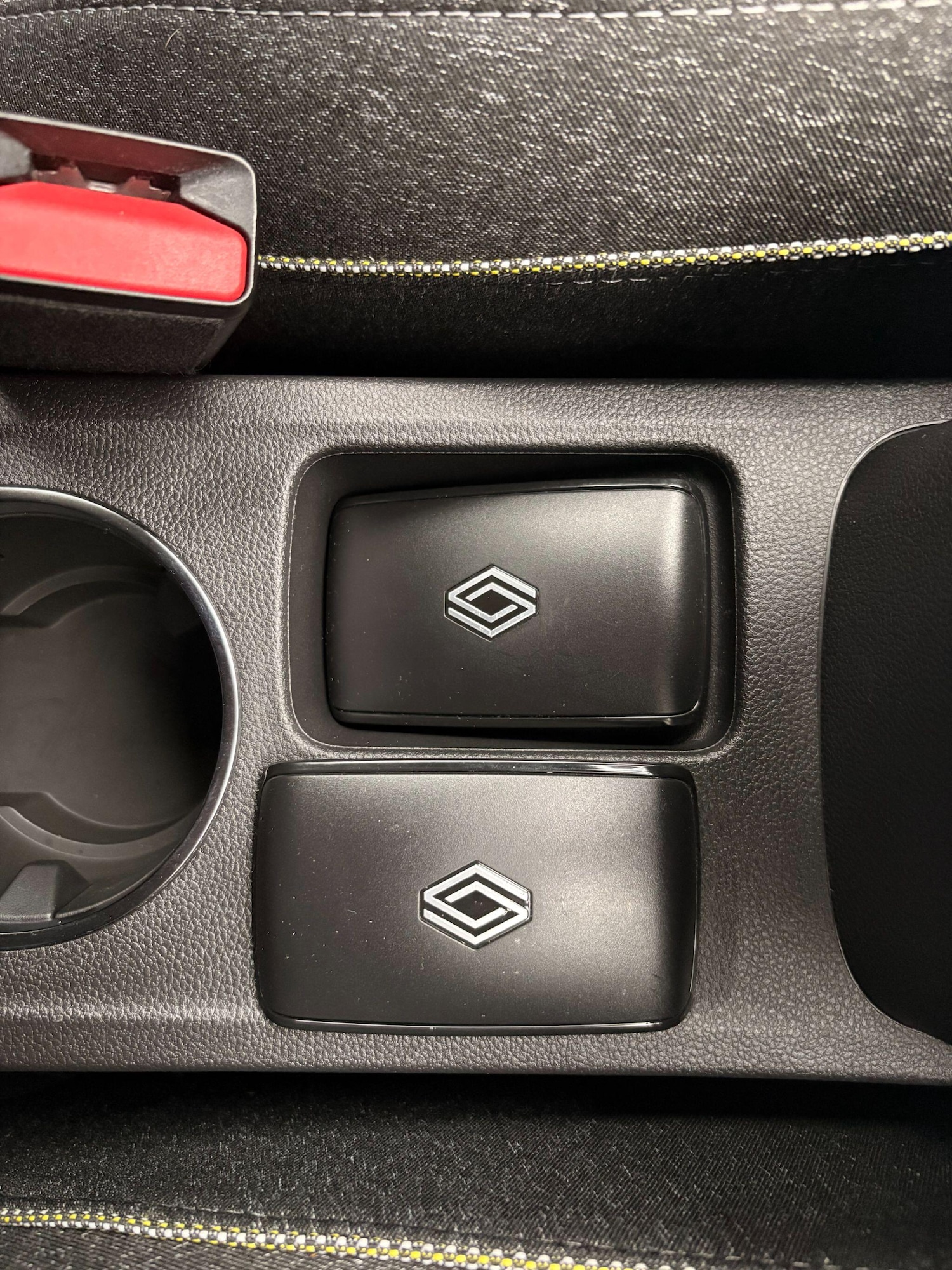 Used Renault Captur 2024 for sale - 76992893: Photo 27