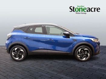 Used Renault Captur 2024 for sale - 76992893: Photo