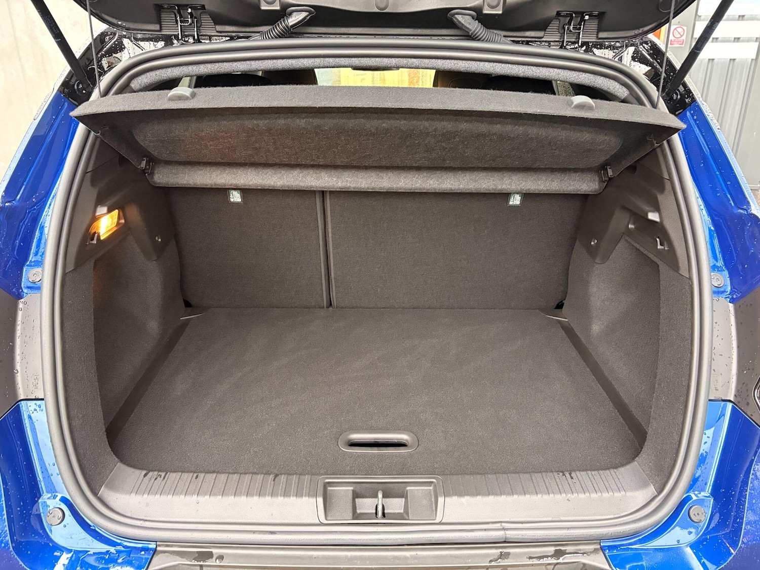 Used Renault Captur 2024 for sale - 76992893: Photo 38