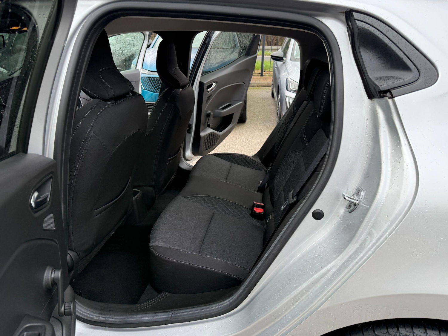 Used Renault Clio 2020 for sale - 76886554: Photo 14