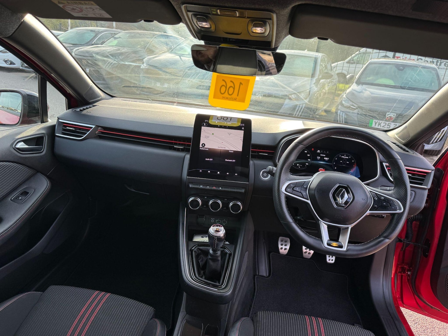 Used Renault Clio 2023 for sale - 77411069: Photo 11