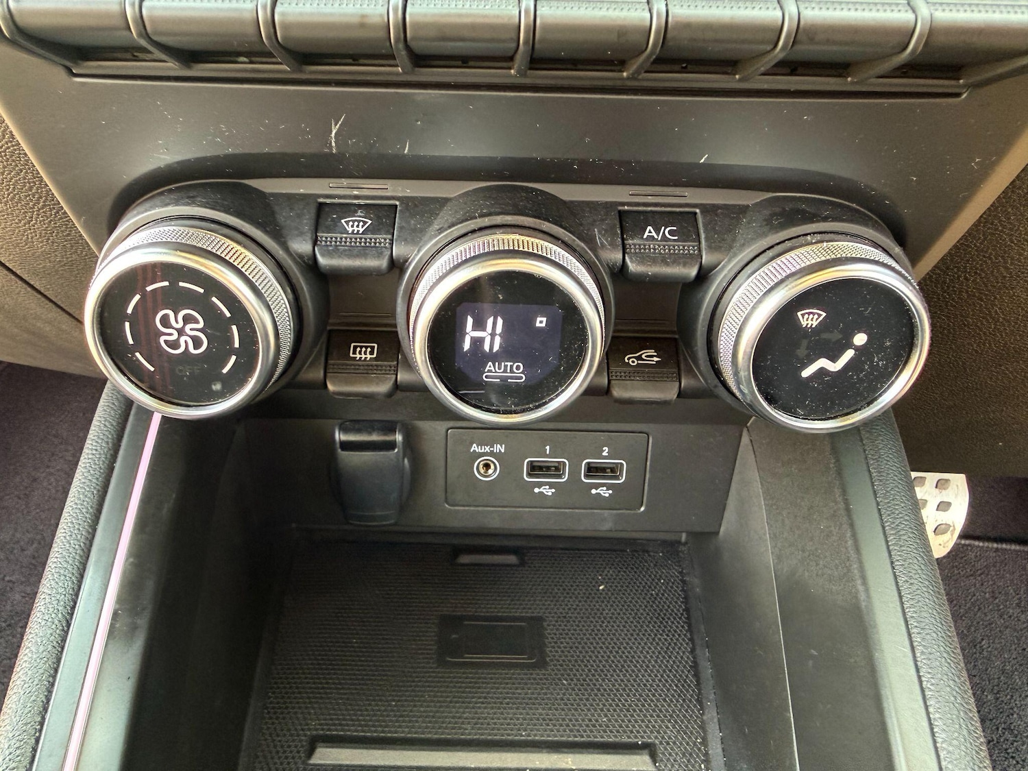 Used Renault Clio 2023 for sale - 77411069: Photo 13