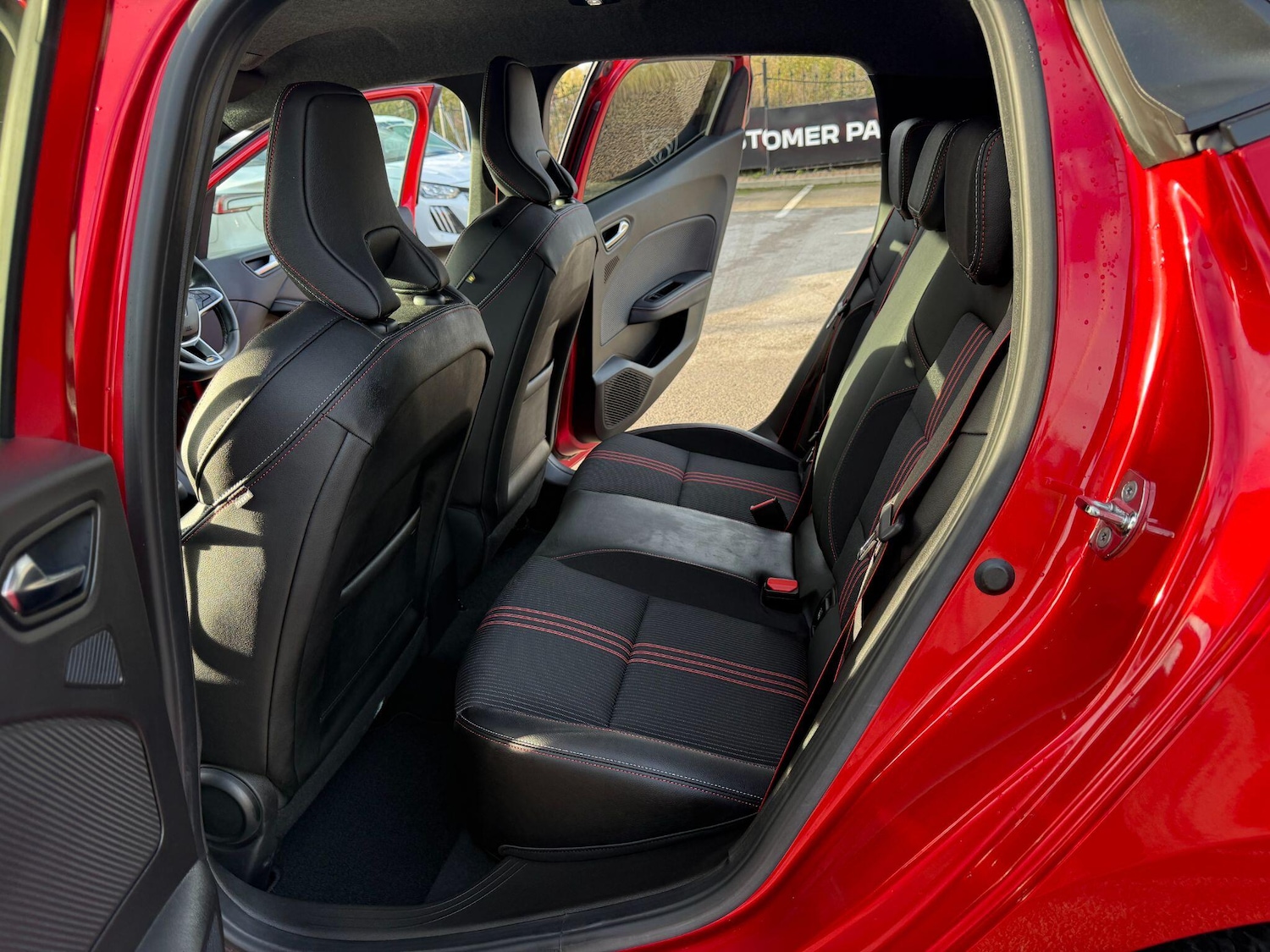 Used Renault Clio 2023 for sale - 77411069: Photo 17