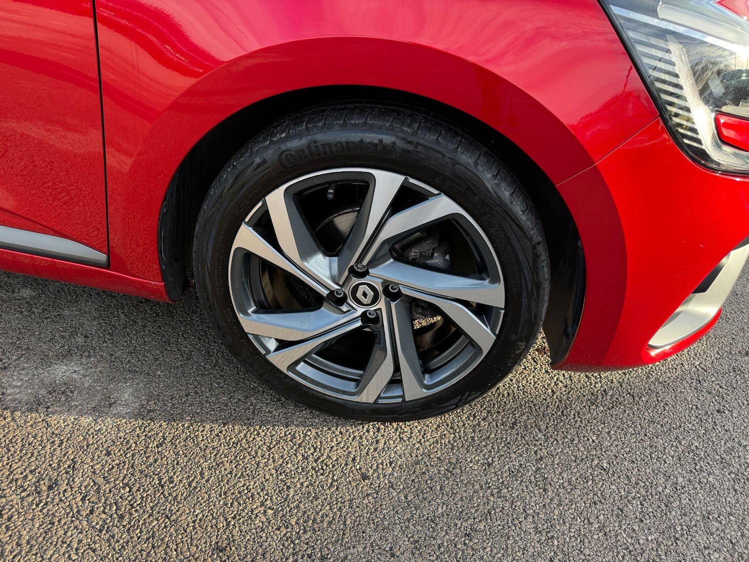 Used Renault Clio 2023 for sale - 77411069: Photo 28