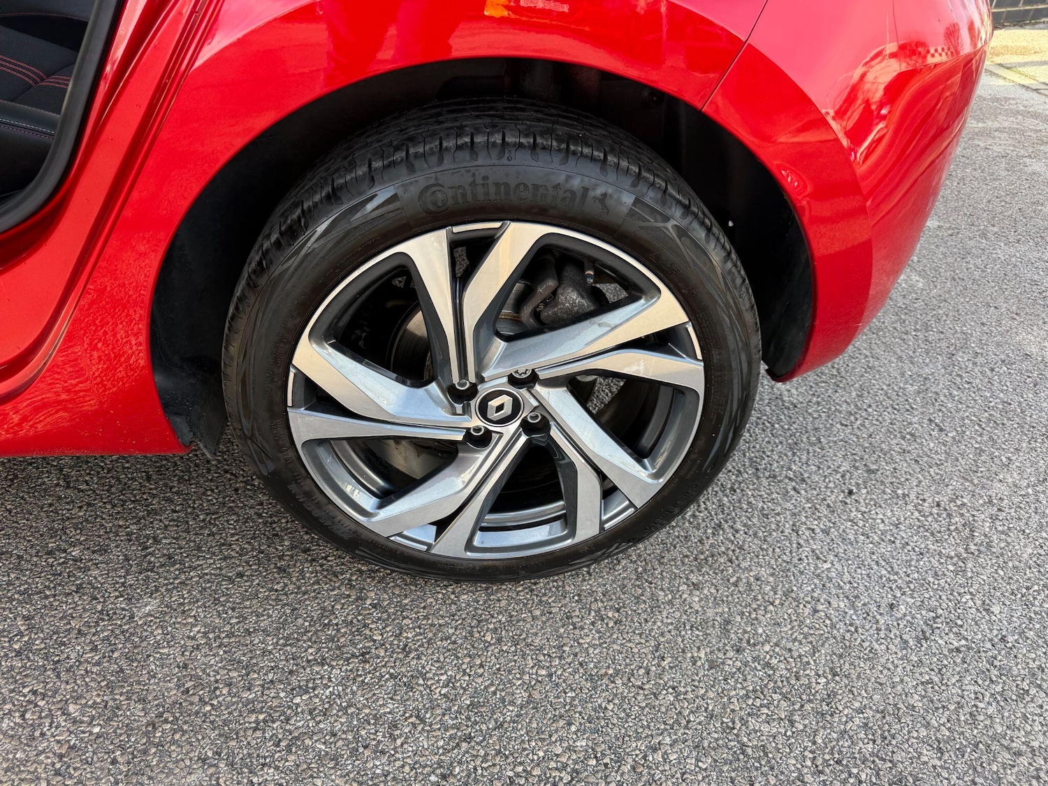 Used Renault Clio 2023 for sale - 77411069: Photo 30