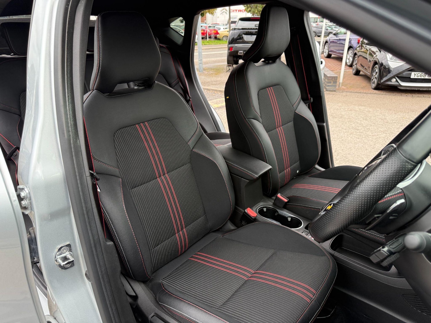 Used Renault Captur 2022 for sale - 76522232: Photo 13