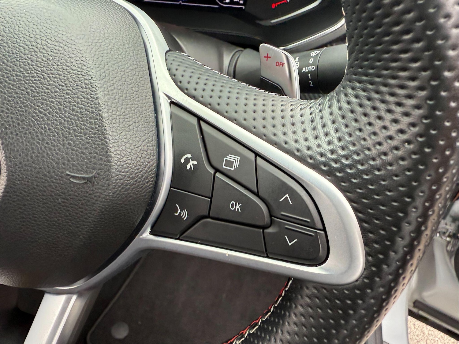 Used Renault Captur 2022 for sale - 76522232: Photo 21