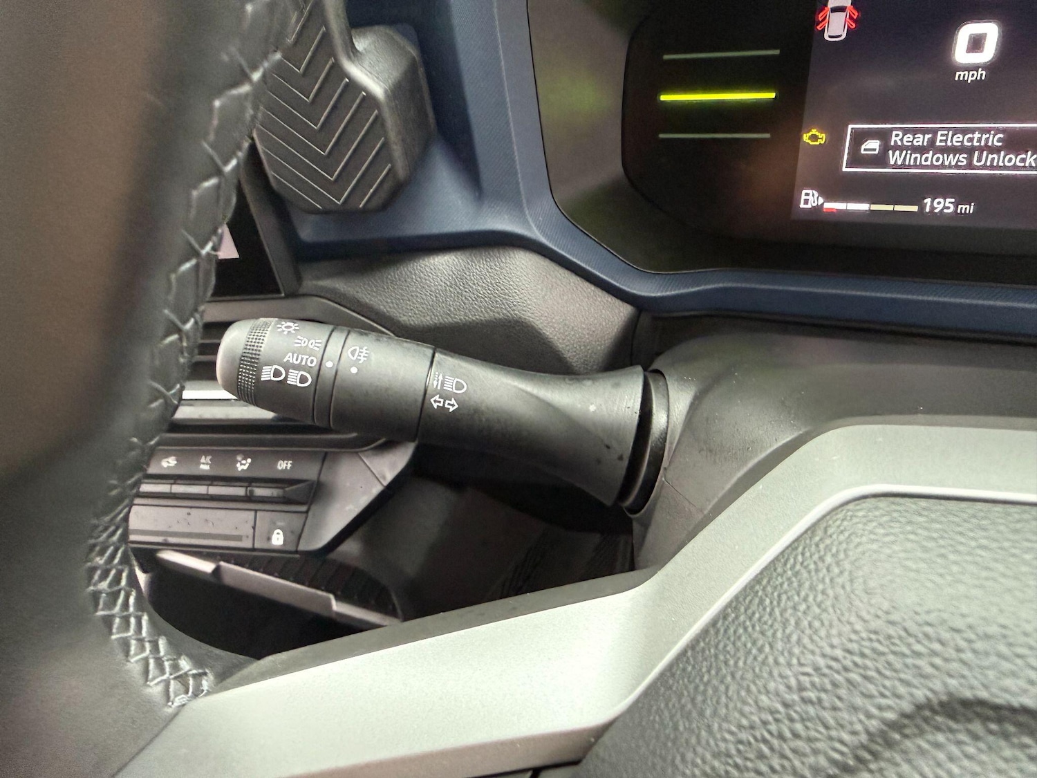 Used Dacia Duster 2024 for sale - 77144081: Photo 42