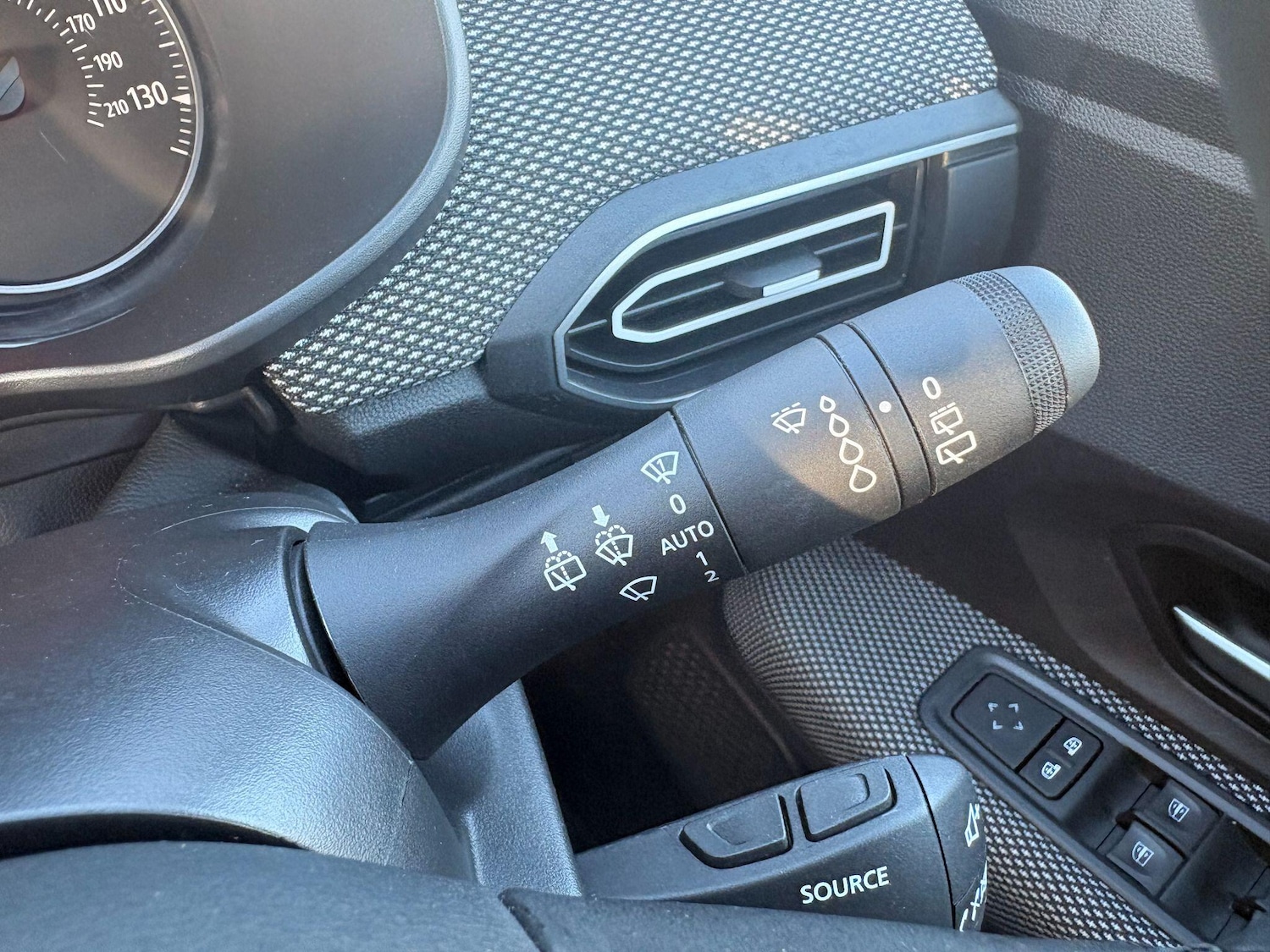 Used Dacia Jogger 2025 for sale - 76952420: Photo 18