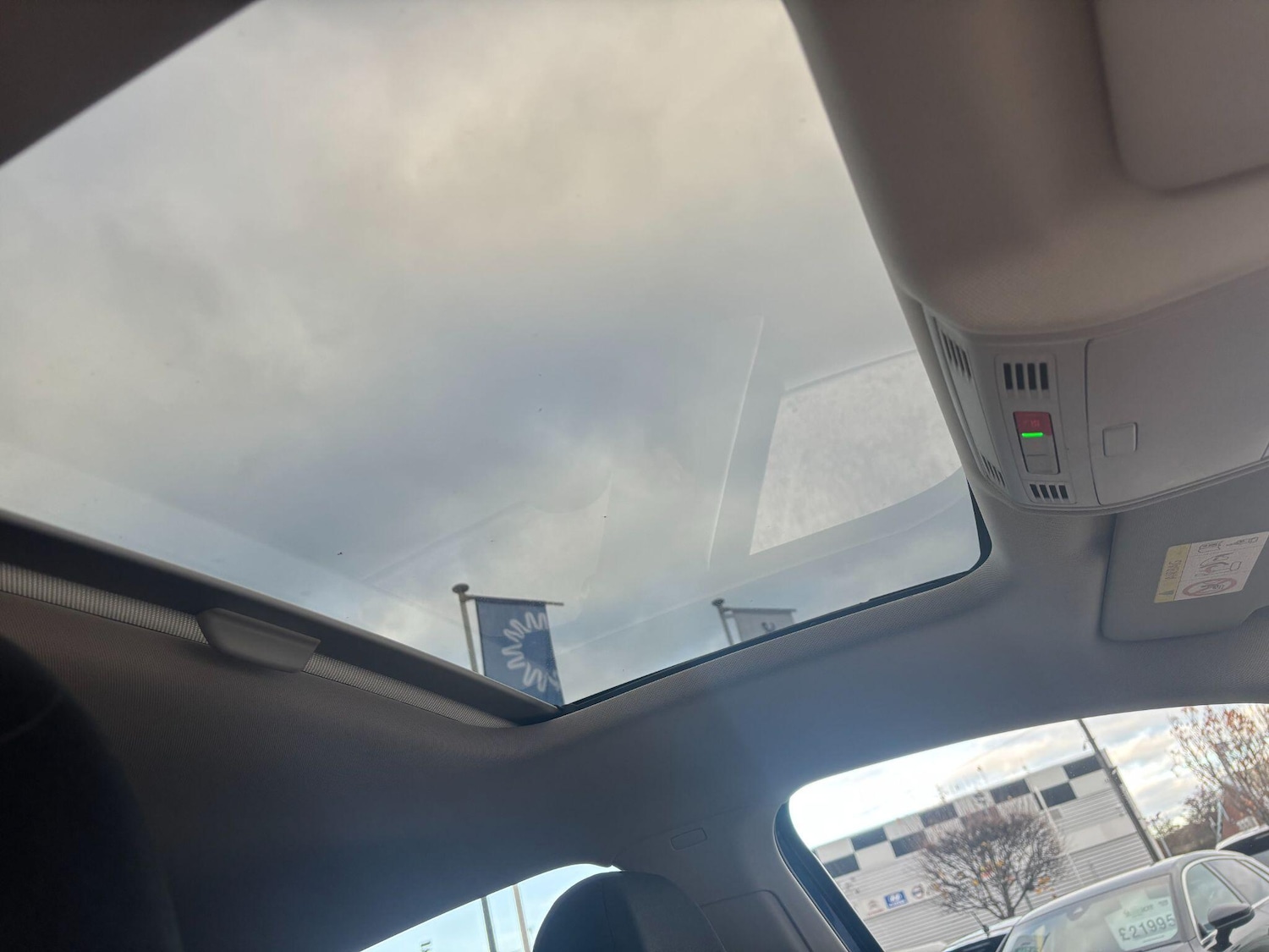 Used Volkswagen Polo 2020 for sale - 76538685: Photo 43