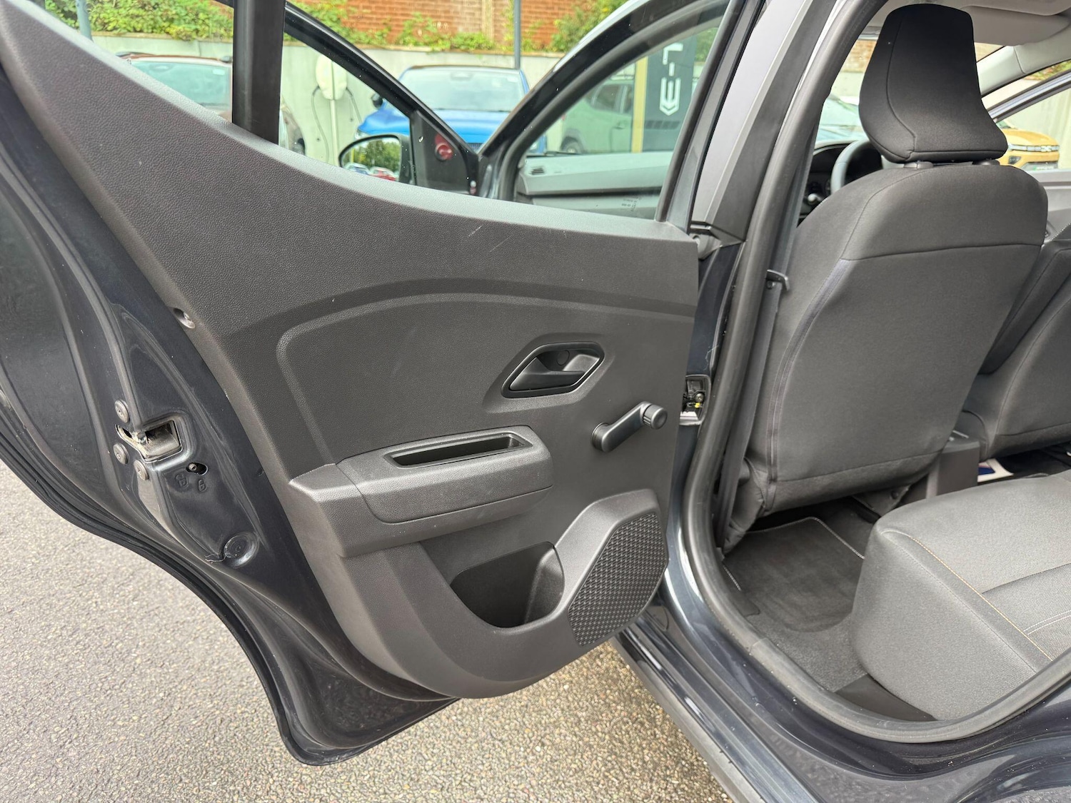 Vehicle 29