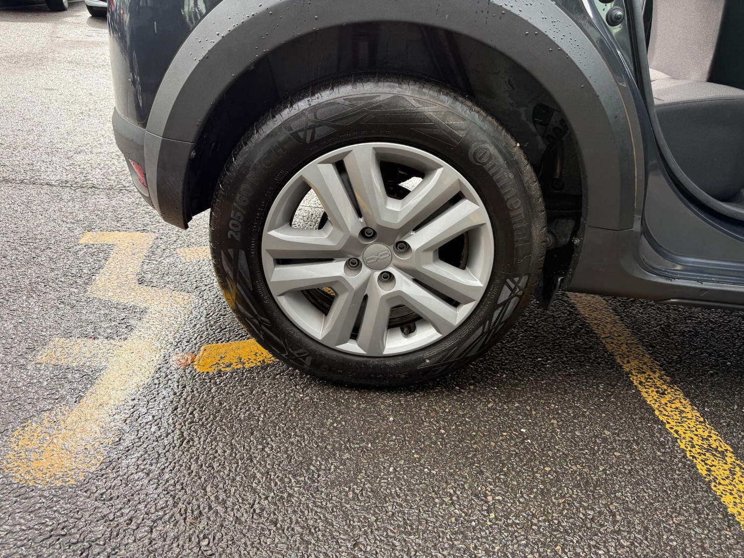 Vehicle 33