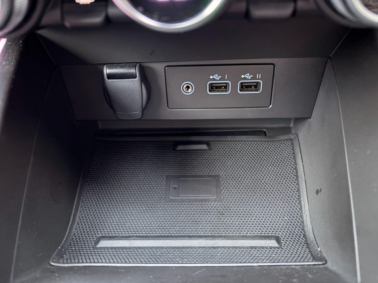 Used Renault Clio for sale - 77242393: Photo 25