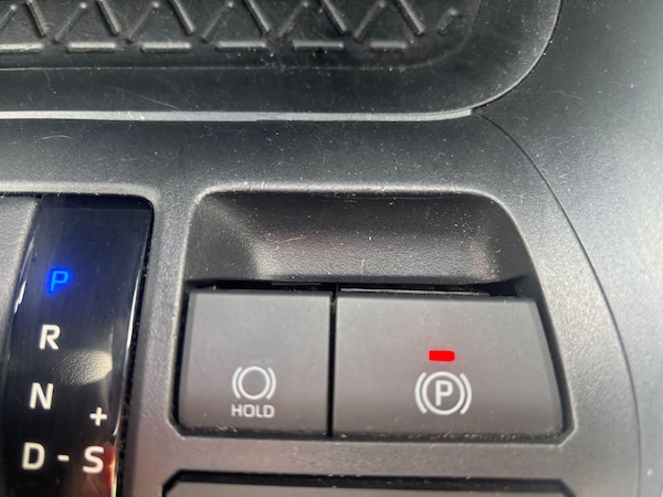 Used Toyota RAV4 2021 for sale - 76024468: Photo 22