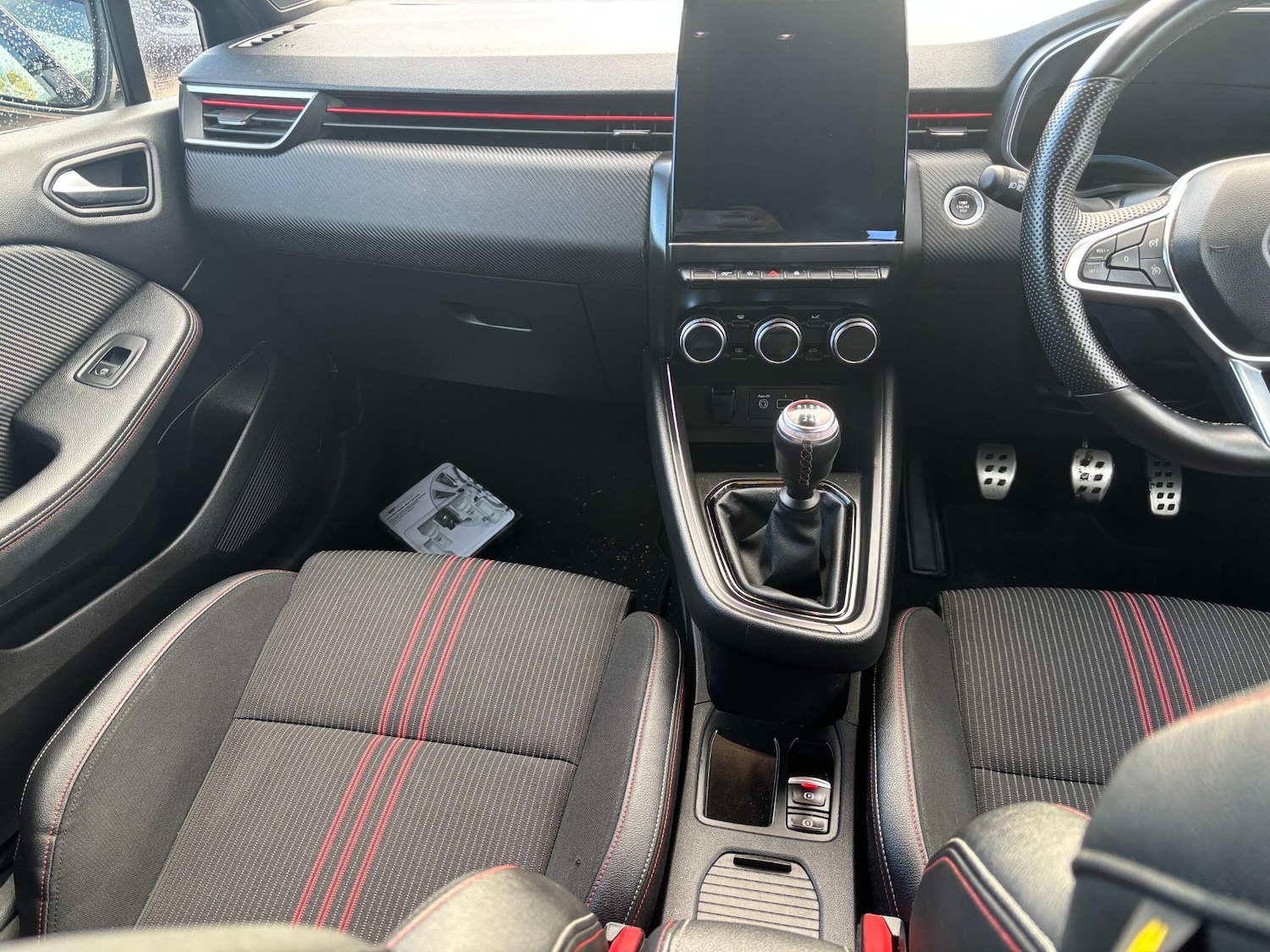 Used Renault Clio 2022 for sale - 76521725: Photo 10