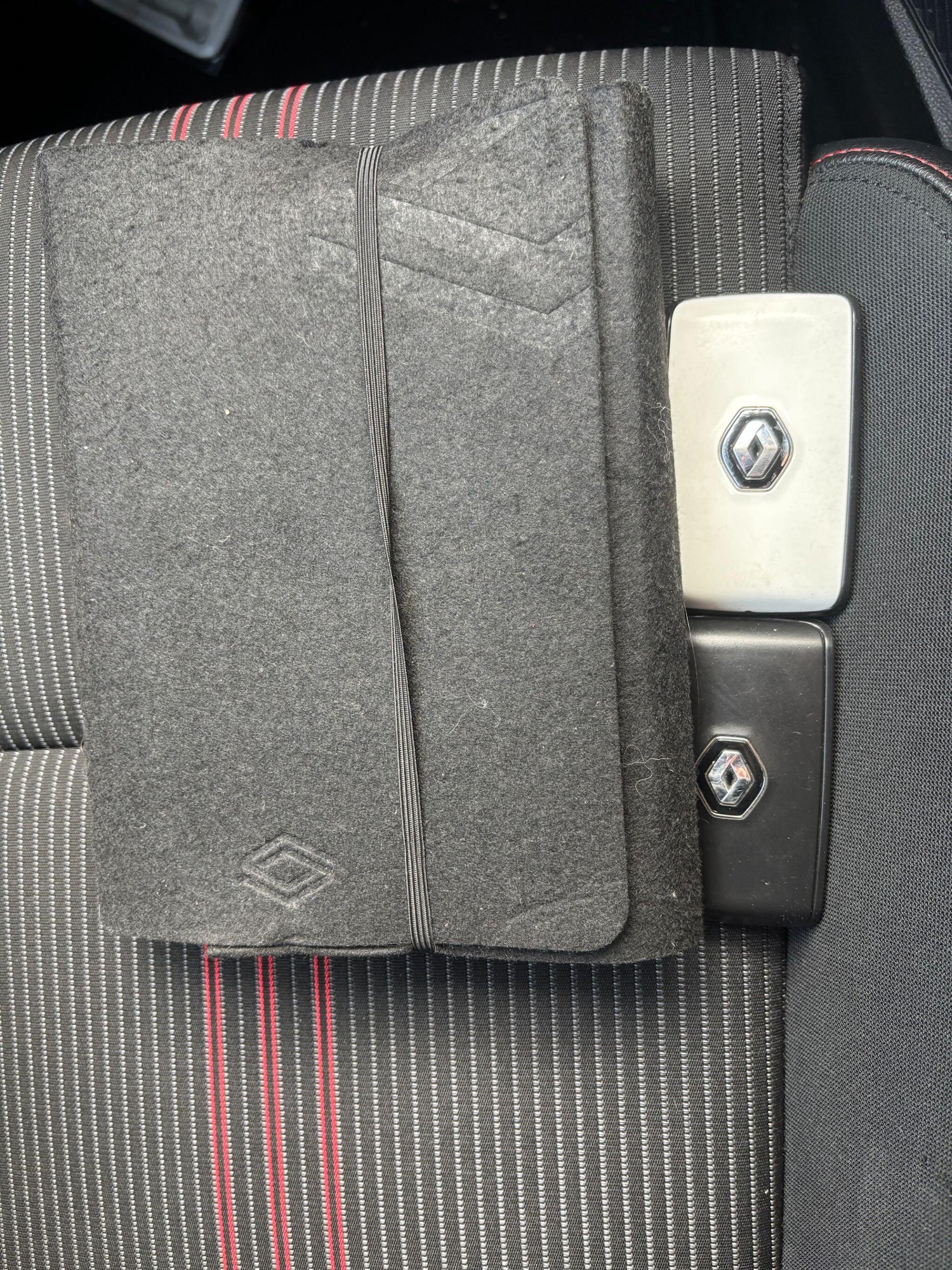 Used Renault Clio 2022 for sale - 76521725: Photo 42