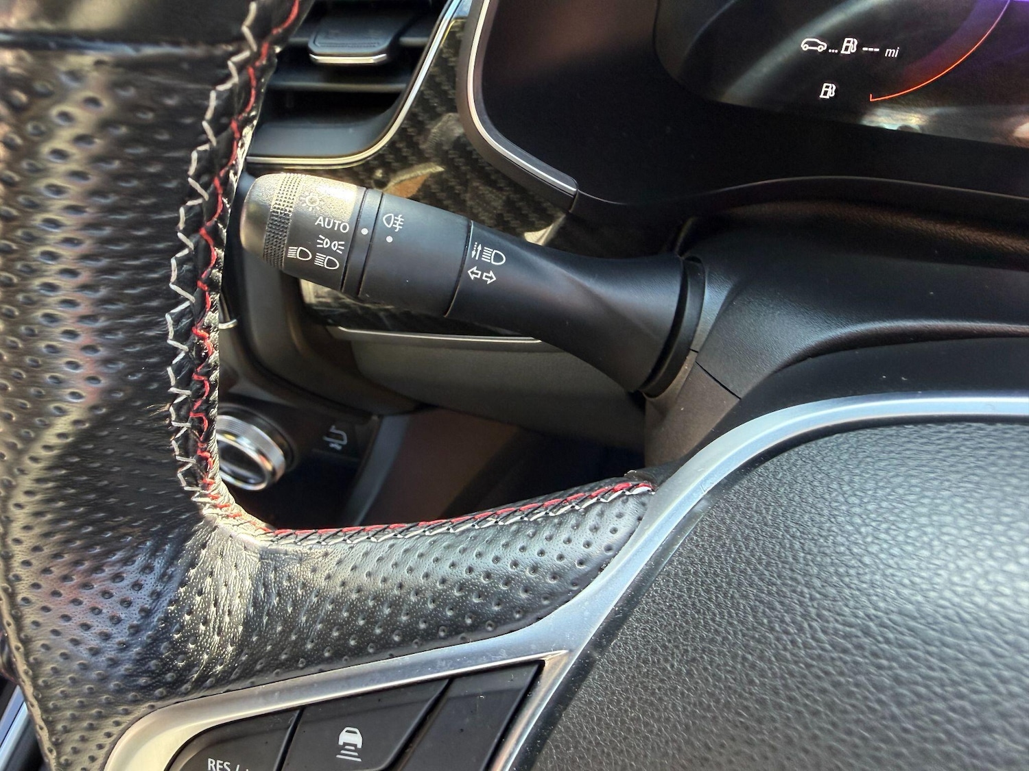 Used Renault Arkana 2023 for sale - 77898186: Photo 25