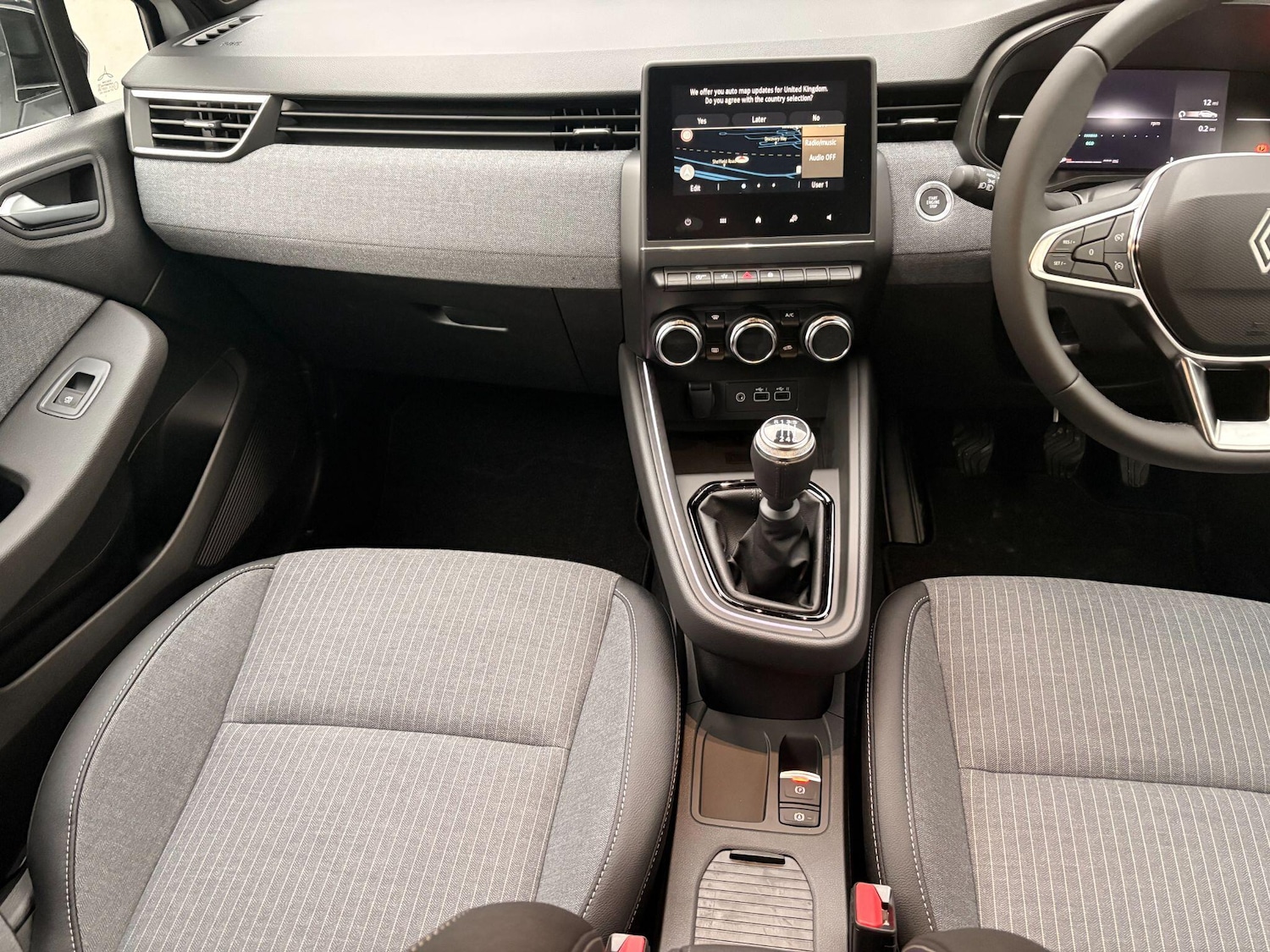 Used Renault Clio 2025 for sale - 77315007: Photo 10