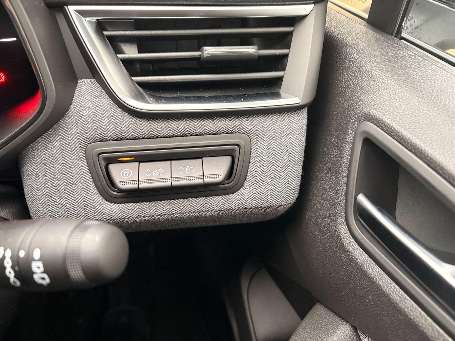 Used Renault Clio 2025 for sale - 77315007: Photo 17