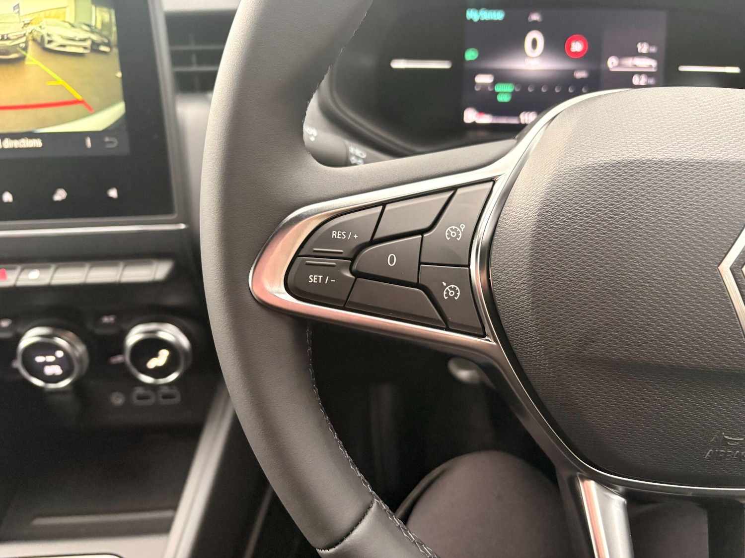 Used Renault Clio 2025 for sale - 77315007: Photo 21