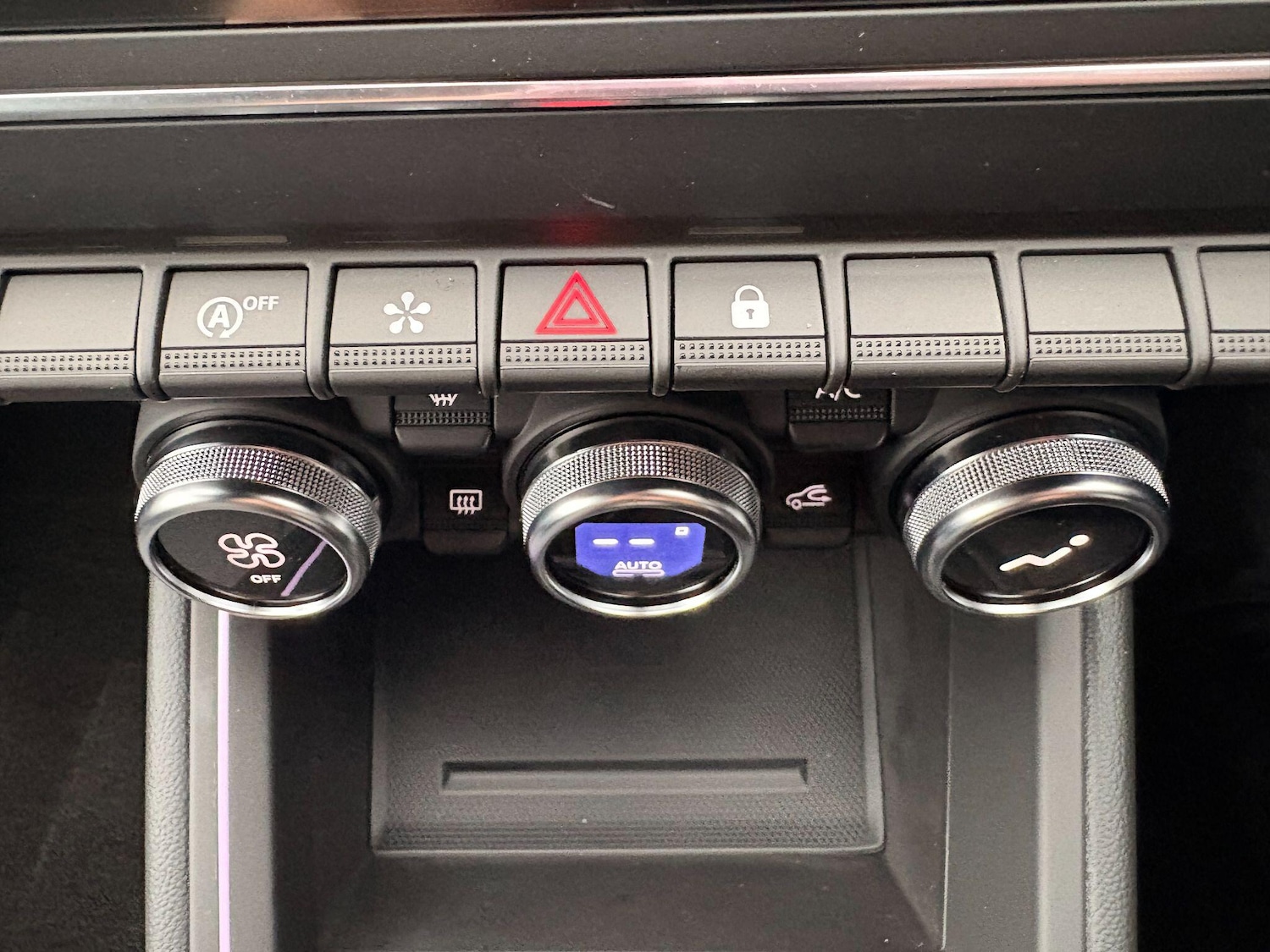 Used Renault Clio 2025 for sale - 77315007: Photo 26