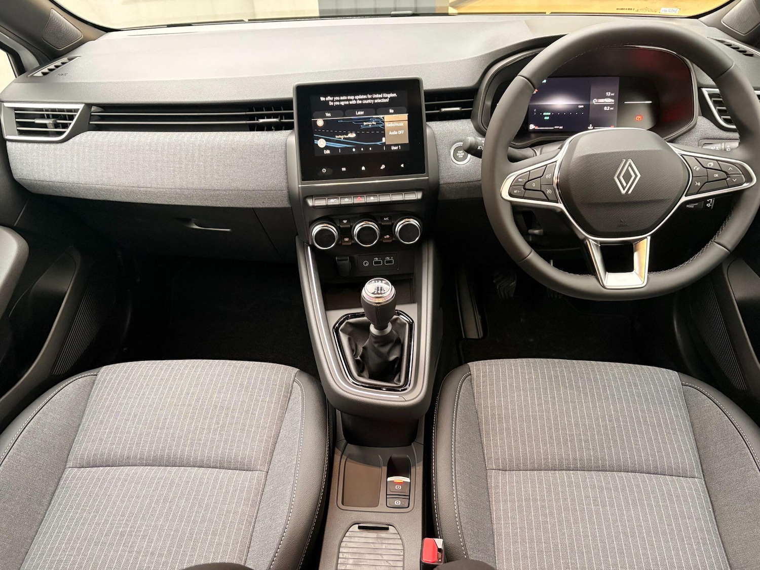 Used Renault Clio 2025 for sale - 77315007: Photo 9