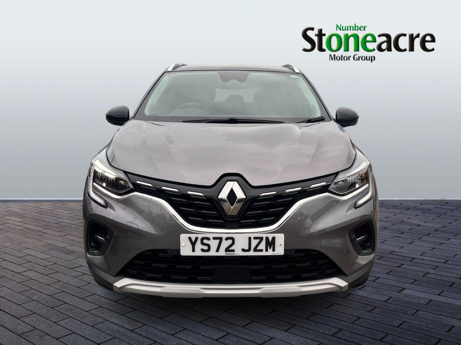 Used Renault Captur 2022 for sale - 76667415: Photo 2