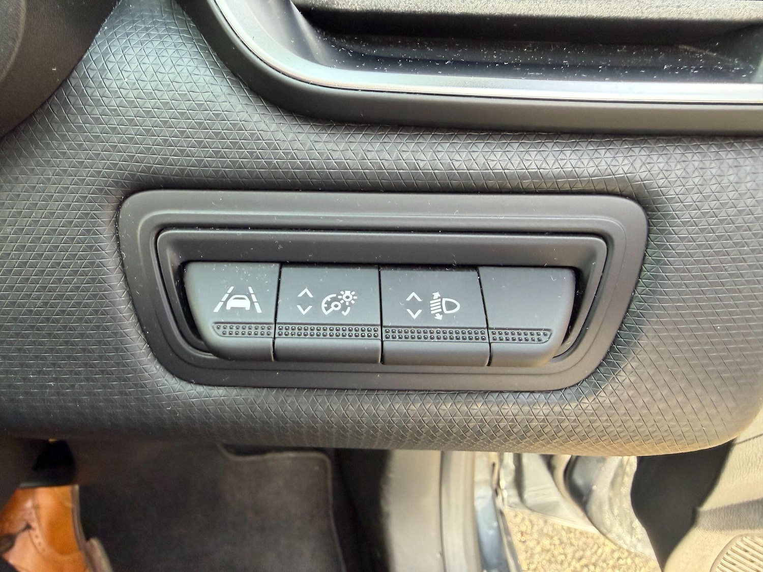 Used Renault Clio for sale - 77657931: Photo 15