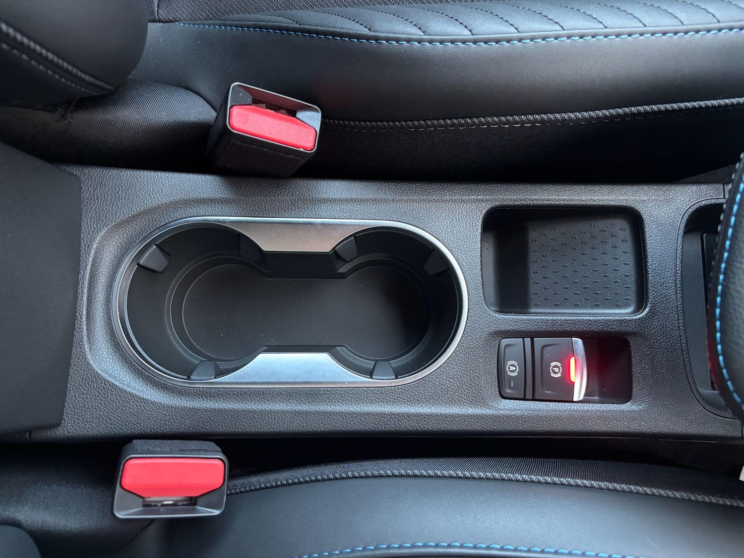 Used Renault Captur 2025 for sale - 76550588: Photo 12