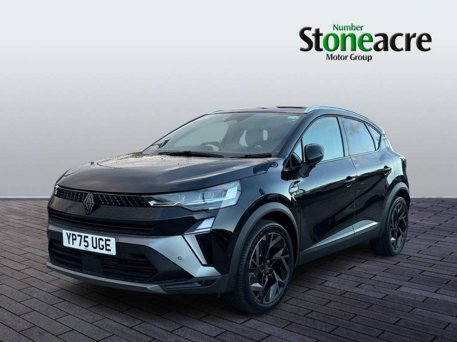 Used Renault Captur 2025 for sale - 76550588: Photo 2