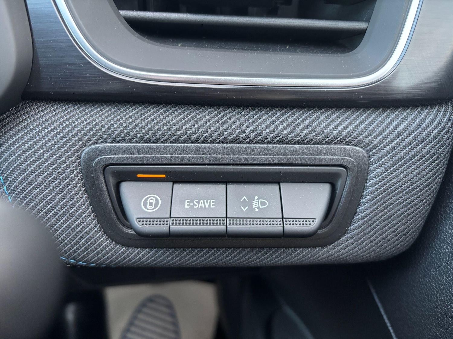 Used Renault Captur 2025 for sale - 76550588: Photo 23