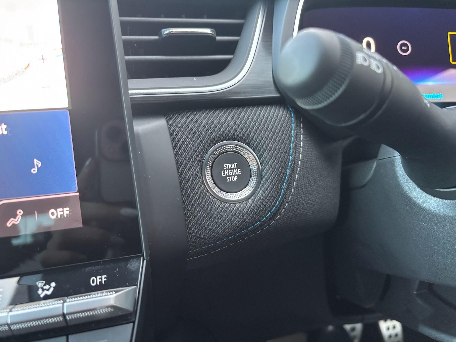 Used Renault Captur 2025 for sale - 76550588: Photo 26