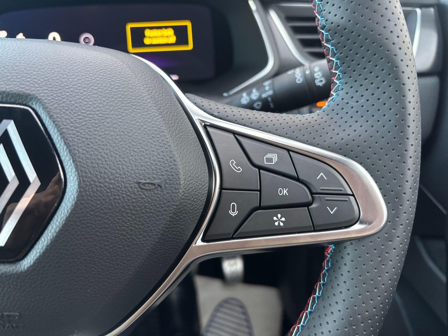 Used Renault Captur 2025 for sale - 76550588: Photo 30