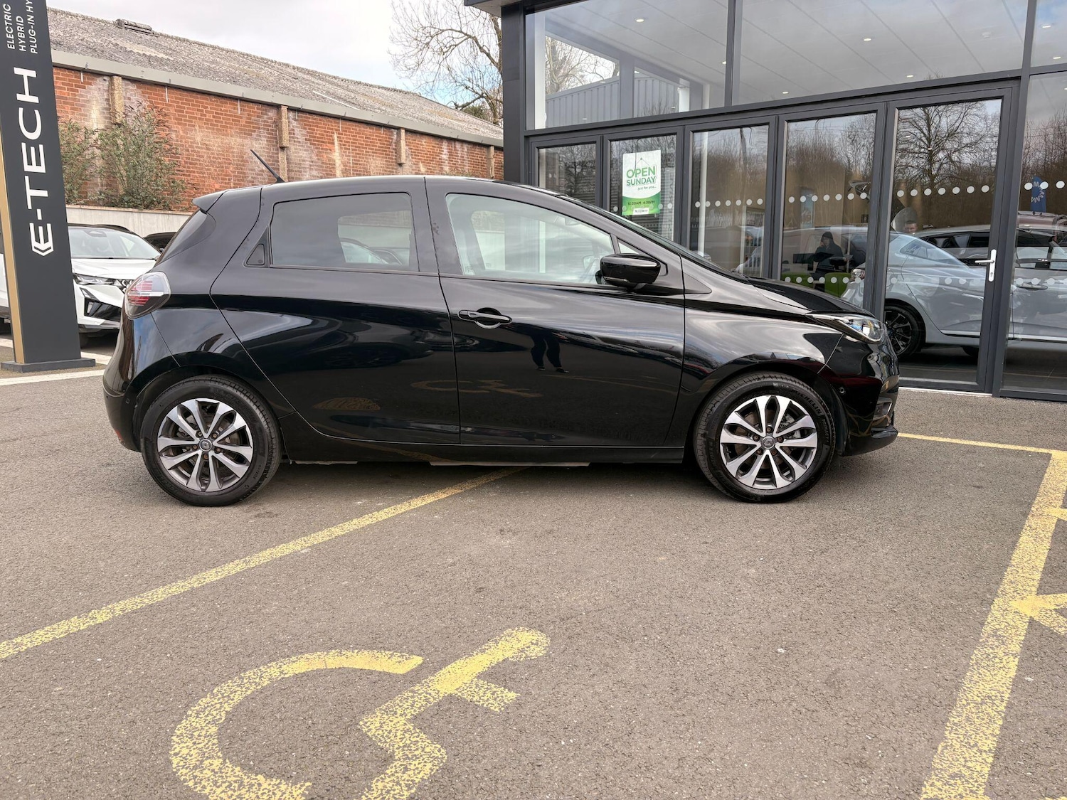 Used Renault Zoe 2022 for sale - 77898416: Photo 7