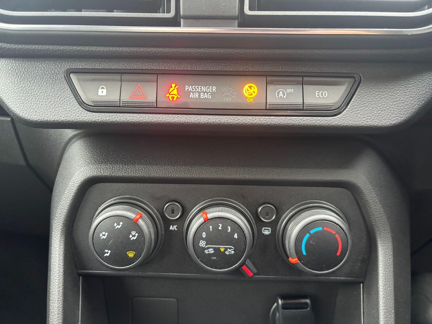 Used Dacia Sandero 2022 for sale - 76849677: Photo 26