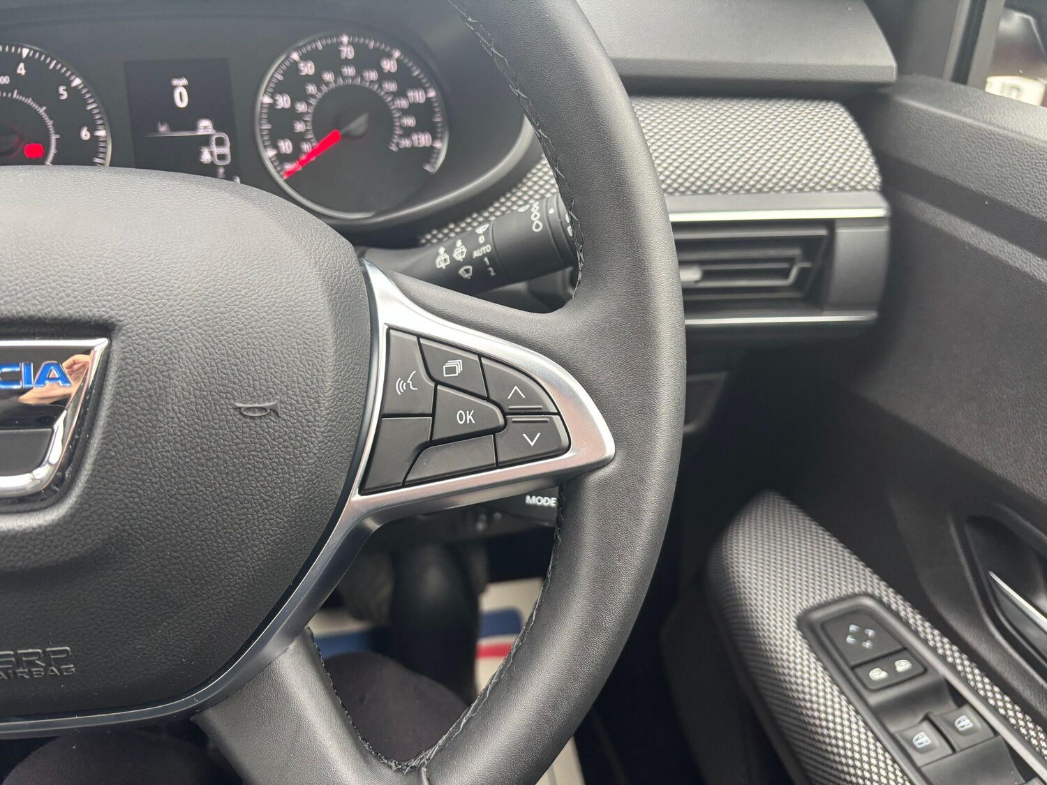 Used Dacia Sandero 2022 for sale - 76849677: Photo 28