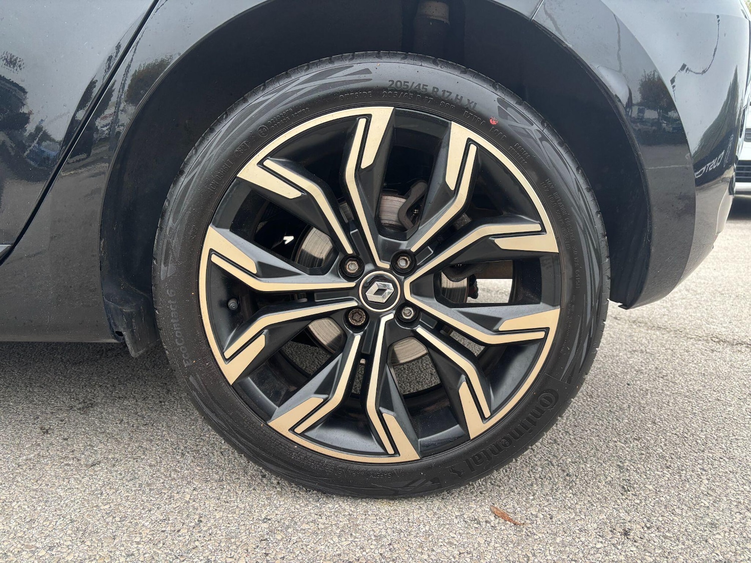 Used Renault Clio 2021 for sale - 76446824: Photo 11