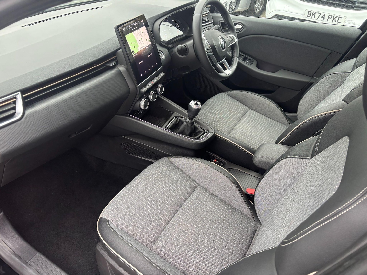 Used Renault Clio 2021 for sale - 76446824: Photo 16