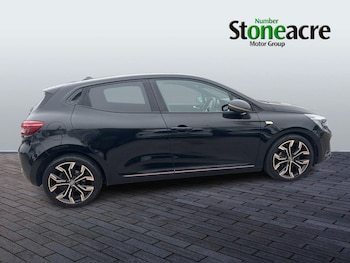 Used Renault Clio 2021 for sale - 76446824: Photo
