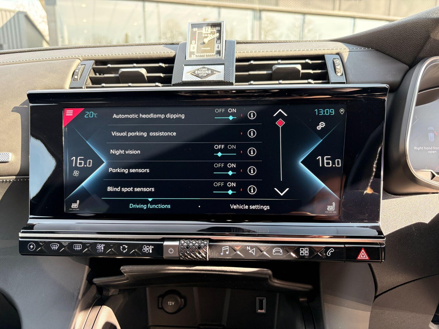 Used DS Automobiles DS 7 Crossback for sale - 77969786: Photo 30