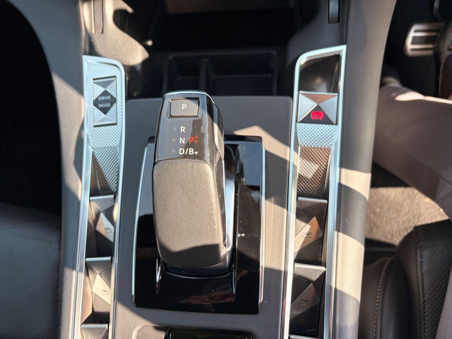 Used DS Automobiles DS 7 Crossback for sale - 77969786: Photo 39