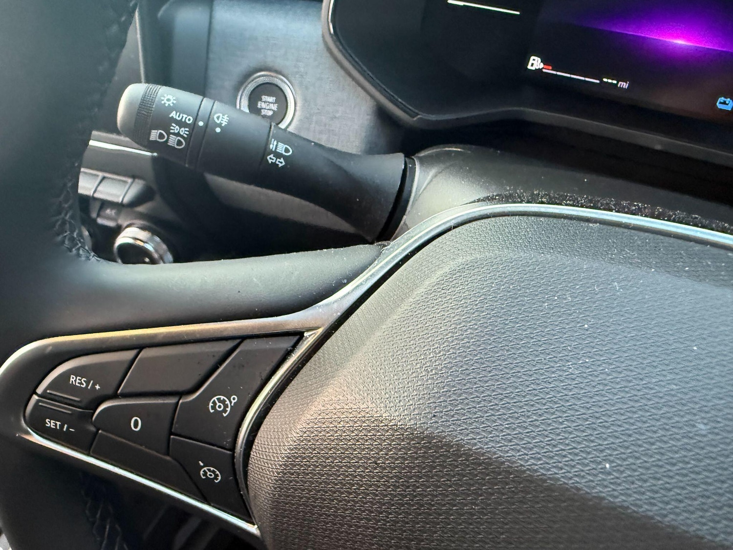 Used Renault Clio for sale - 77710314: Photo 21