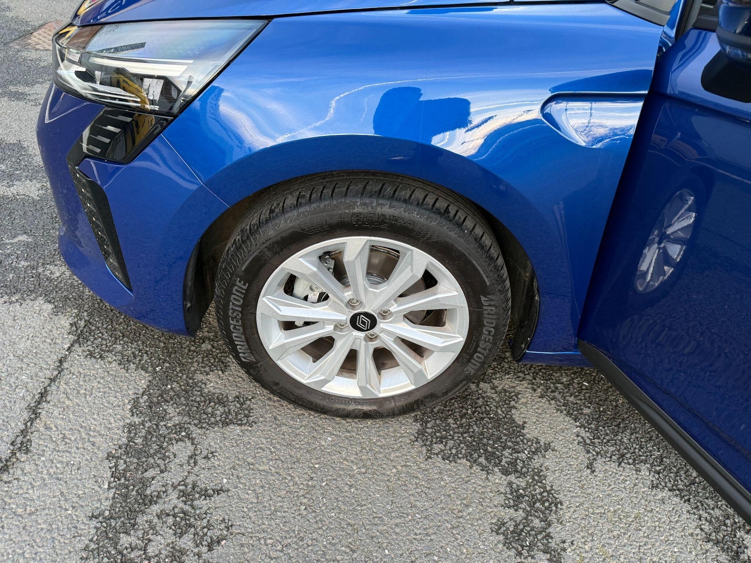 Used Renault Clio for sale - 77710314: Photo 27