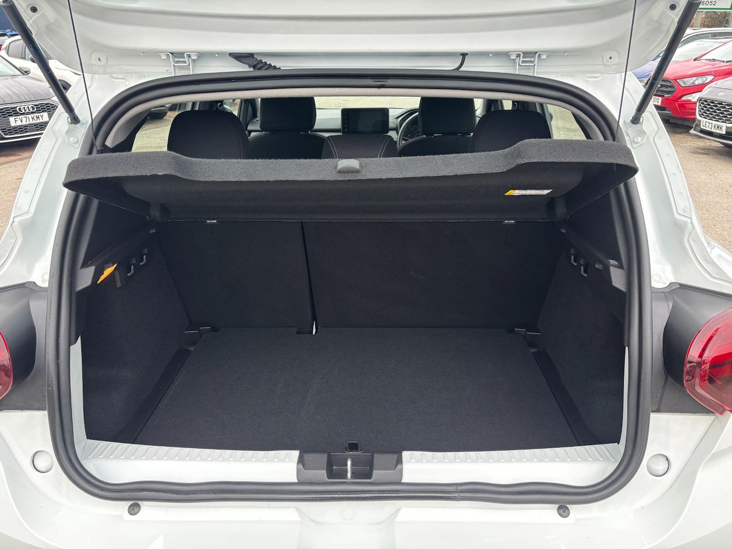 Used Dacia Sandero Stepway 2023 for sale - 76855799: Photo 33