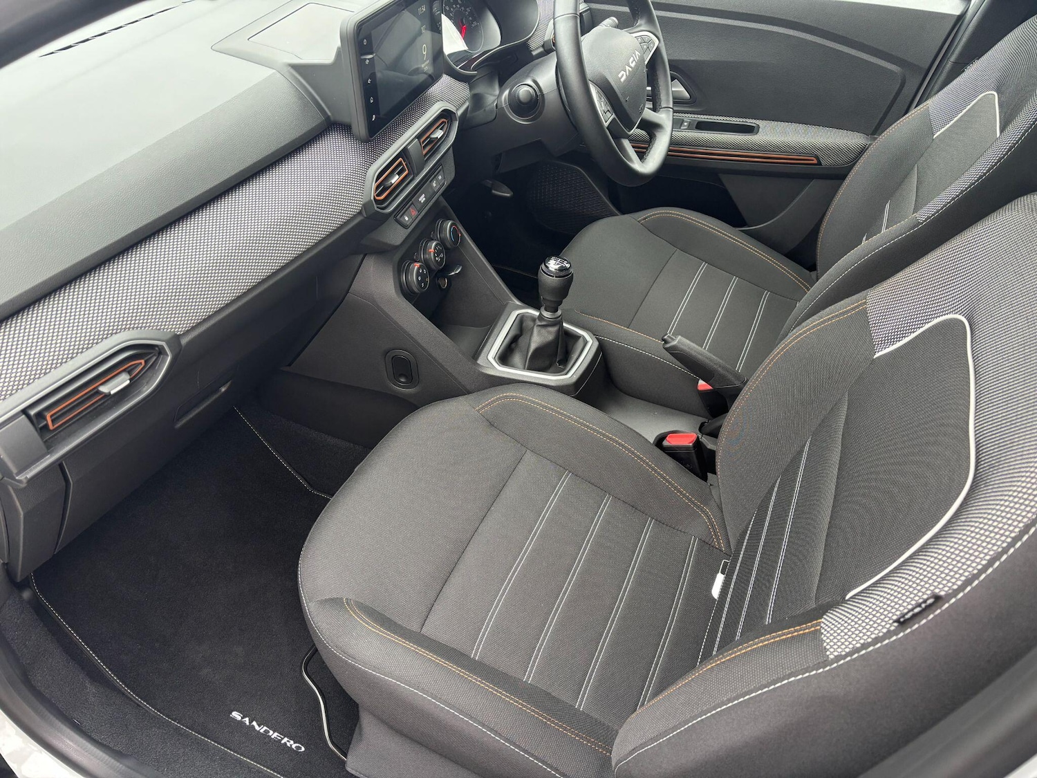 Used Dacia Sandero Stepway 2023 for sale - 76855799: Photo 35