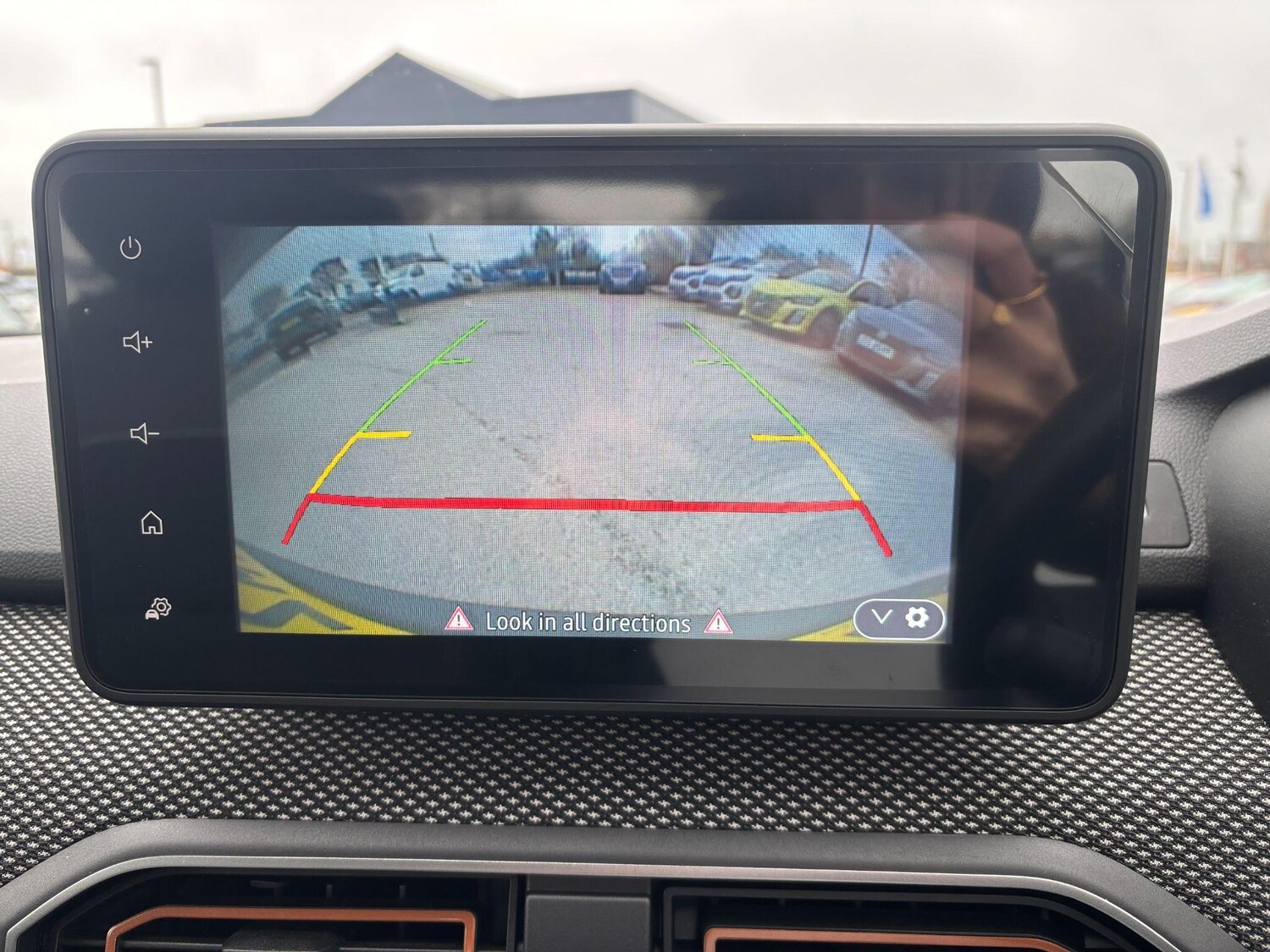 Used Dacia Sandero Stepway 2023 for sale - 76855799: Photo 43