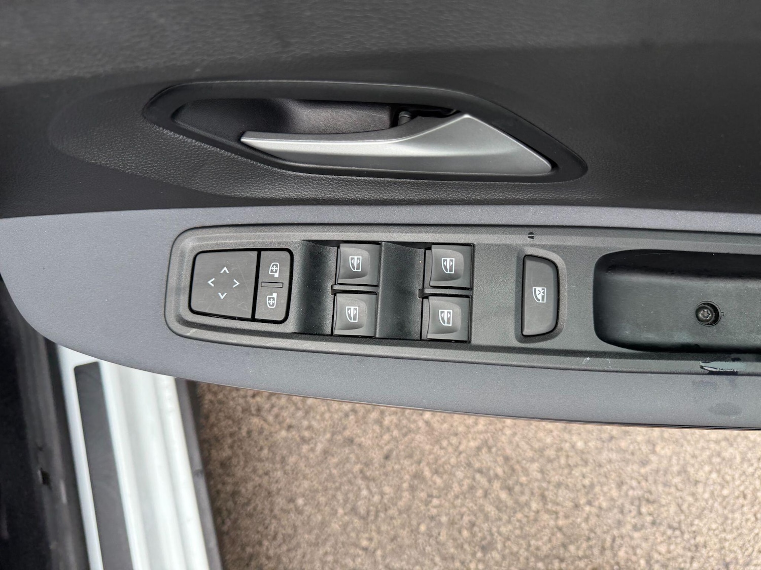 Used Dacia Sandero Stepway 2024 for sale - 76667456: Photo 24