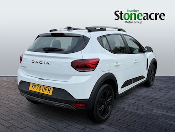 Used Dacia Sandero Stepway 2024 for sale - 76667456: Photo